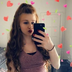 Meet your Posher, Dana